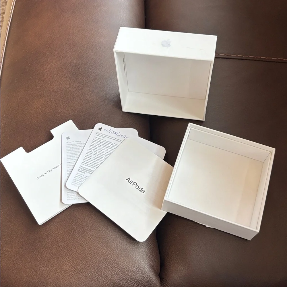 Apple AirPods Box
